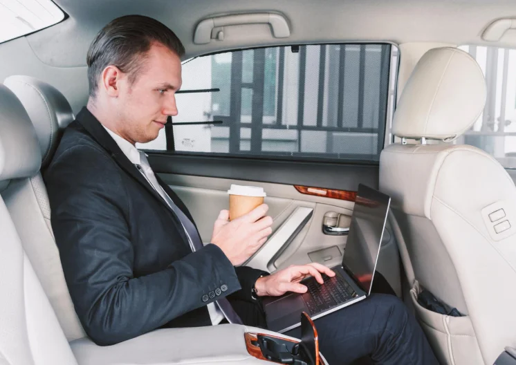 Chauffeur-driven tour of Belgravia — London Wheels Limo