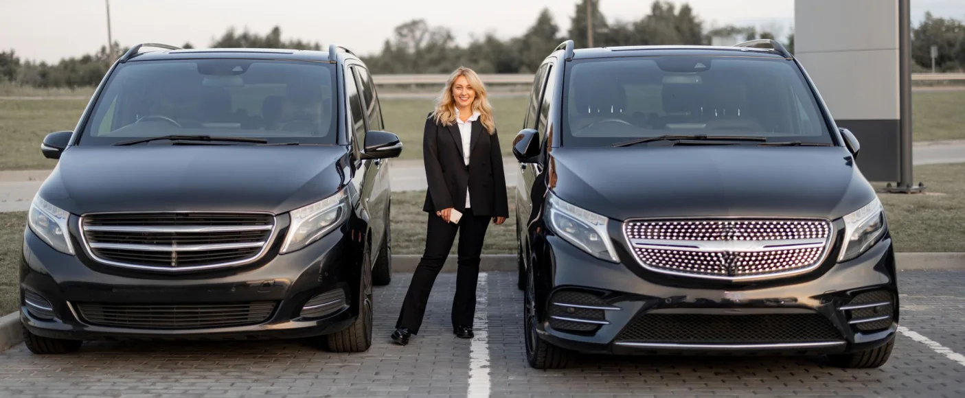 Chauffeur Service vs. Ride-Sharing: Which Is Right for You? — London Wheels Limo