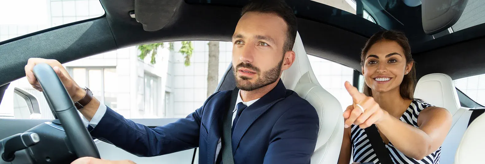 How Chauffeurs Plan the Perfect City Route Before Every Trip