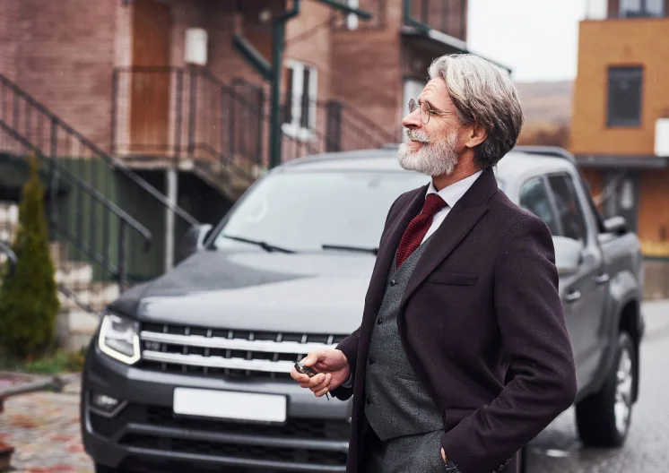 Chauffeur-driven tour of Kensington — London Wheels Limo