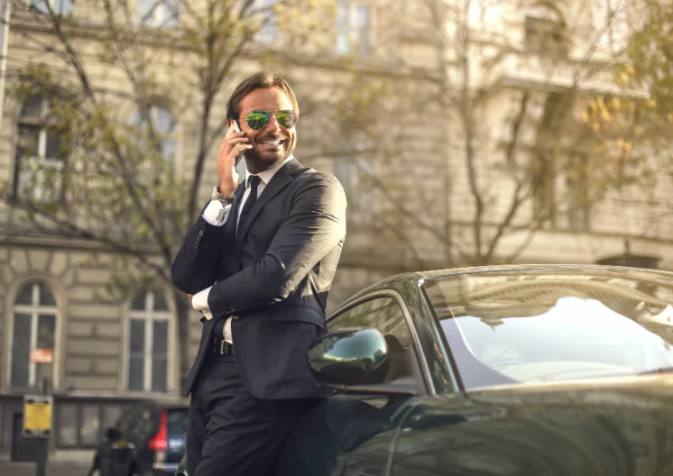 Chauffeur-driven tour of Oxford — London Wheels Limo