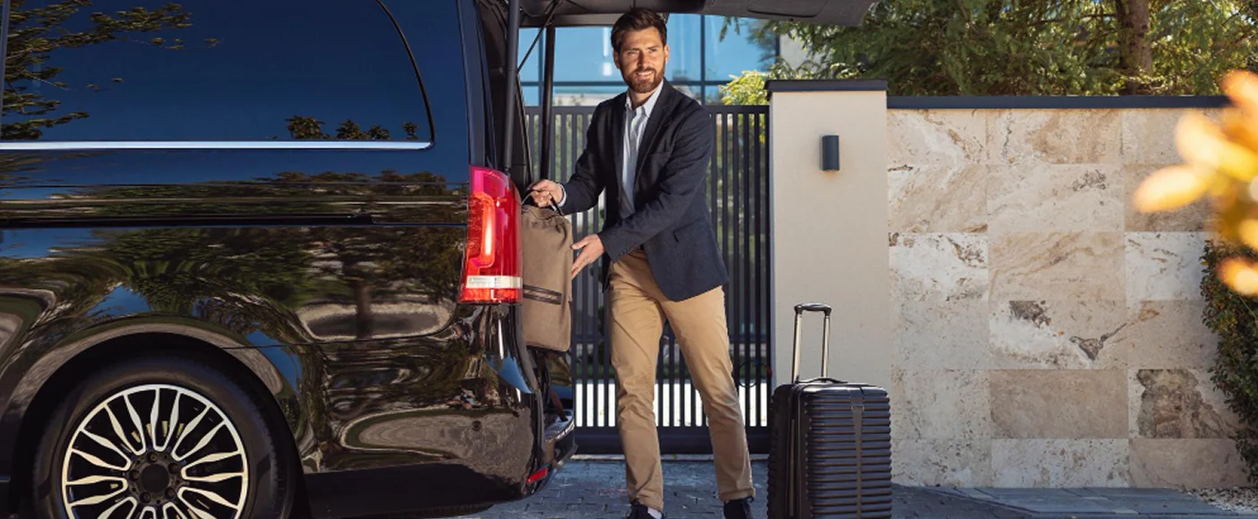 The Perfect Ride for VIPs: Mercedes Chauffeur in London