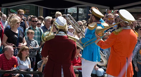 Urdd Eisteddfod Chauffeur